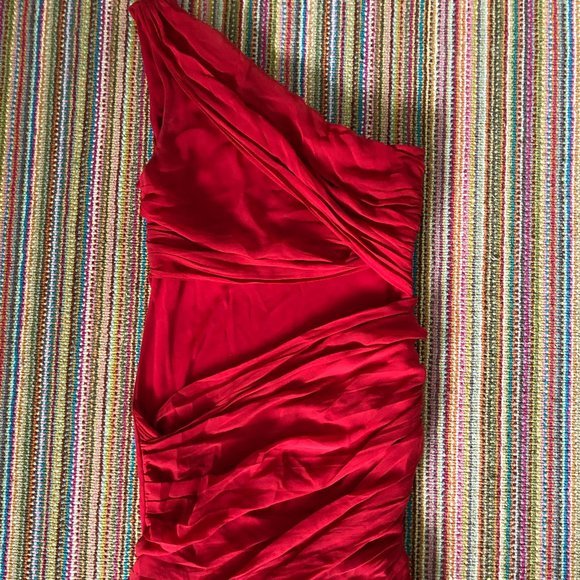 Alice + Olivia Goddess Dress - Picture 2 of 7